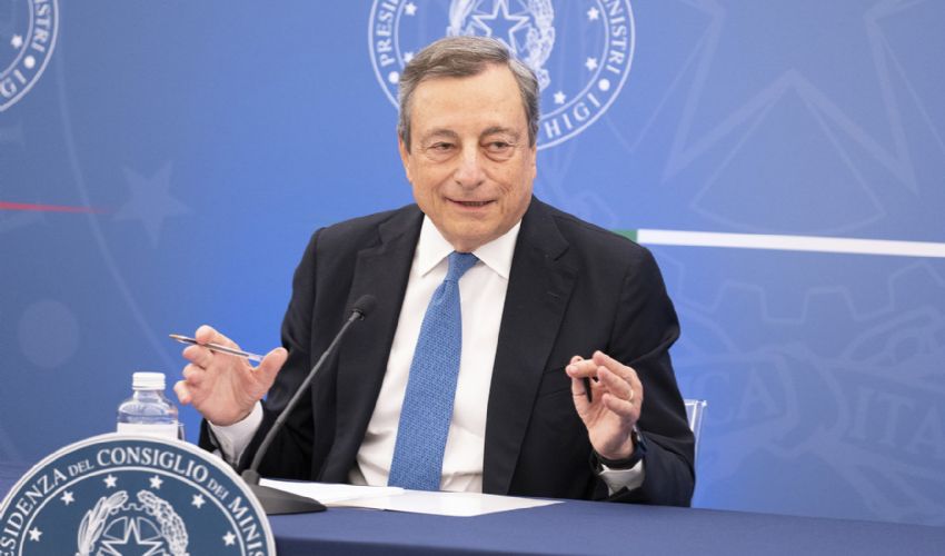 Draghi non ammetterà bluff, sull’ipotesi del ‘bis’ sono tutti avvisati