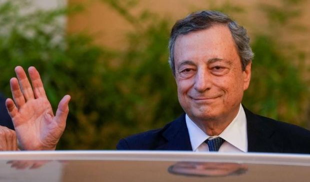 Crisi di governo, stupore e sostegno a Draghi: i nuovi commenti esteri