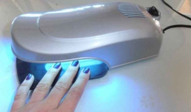 Migliore lampada UV 2020: unghie e ricostruzione, guida alla scelta