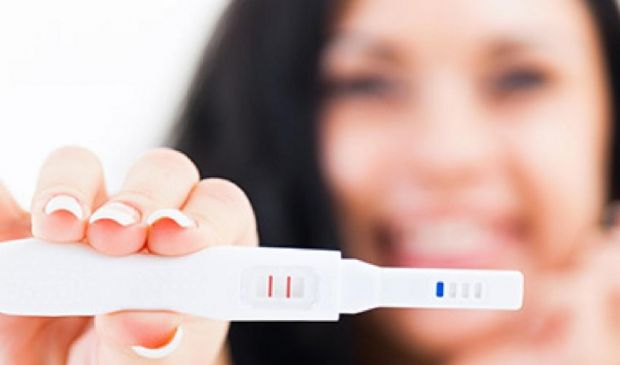 Test di gravidanza positivo: cosa fare dopo, esami ed analisi sangue