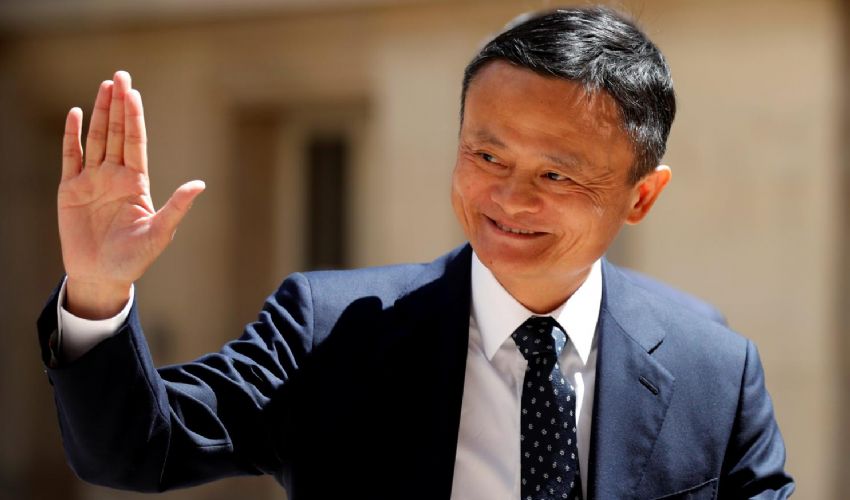 Jack Ma torna a farsi vedere in pubblico. Era scomparso da tre mesi