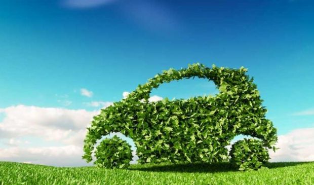 Torna l’Ecobonus auto e moto ecologiche: come chiedere l’incentivo
