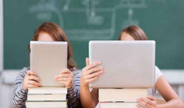 Iscrizioni online scuola a.s. 2019-2020: Miur, guida alle domande