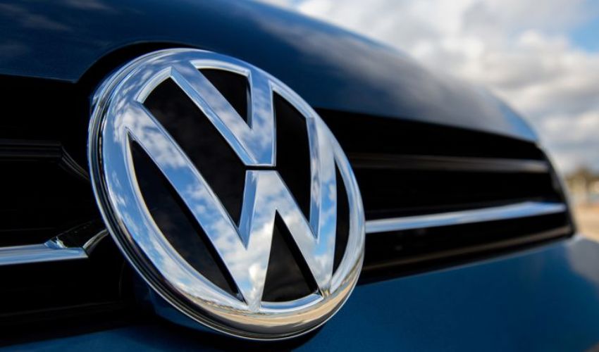 Volkswagen diventa Voltswagen per le auto elettriche. Pesce d’aprile?