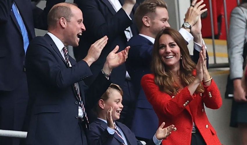 George, William e Kate e gli applausi per la vittoria dell’Inghilterra