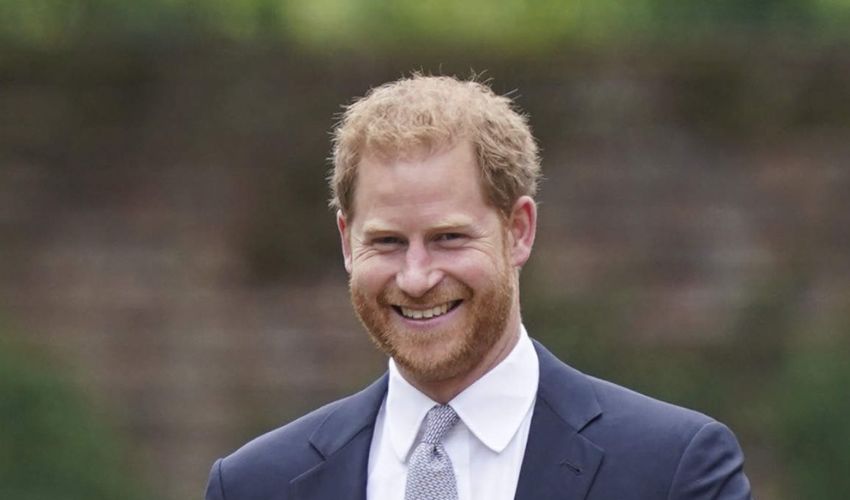 Il principe Harry compie 37 anni, auguri social dalla Royal family