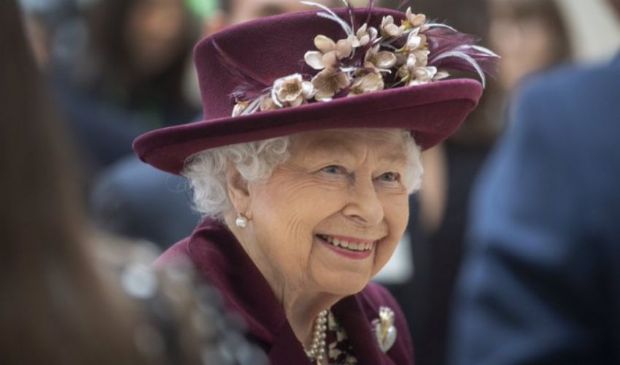Regina Elisabetta “grazie per il supporto”. Il compleanno senza Harry