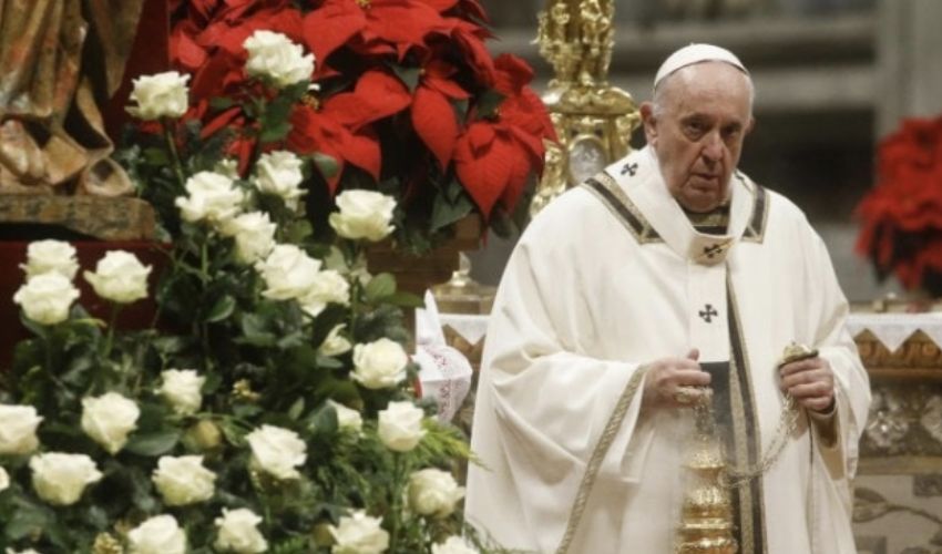 Papa Francesco: “Preghiamo per Roma e per il mondo nel 2024”