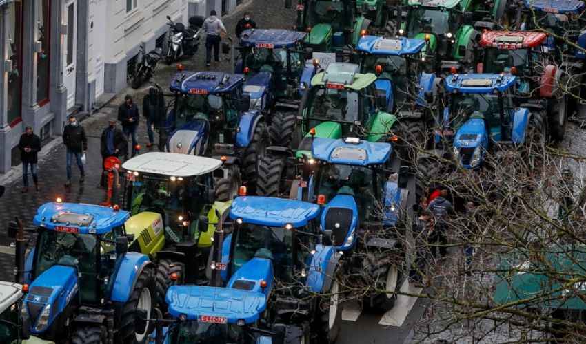 Agricoltori europei in rivolta: le ragioni della protesta dei trattori