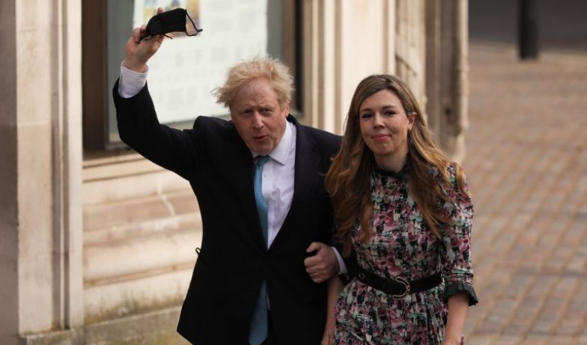 Media inglesi, matrimonio segreto tra Boris Johnson e Carrie Symonds