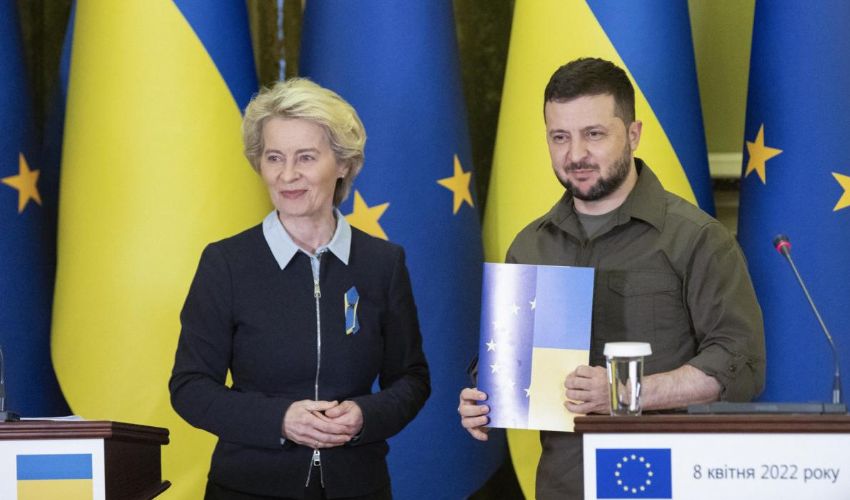 La Francia frena sull’ingresso dell’Ucraina nell’Ue. Forze Usa a Kiev?