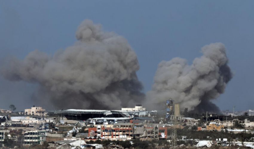 Guerra di Gaza, catastrofe umanitaria e negoziati per gli ostaggi