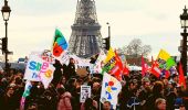 Le proteste contro Macron e la censura che forse non basterà