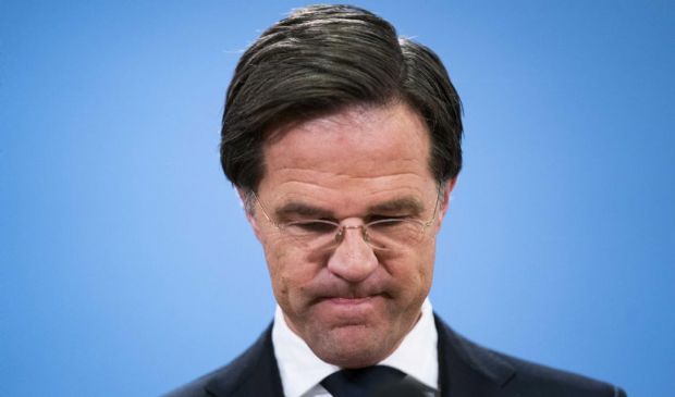 Rutte si dimette: lo scandalo del bonus figli alle famiglie olandesi