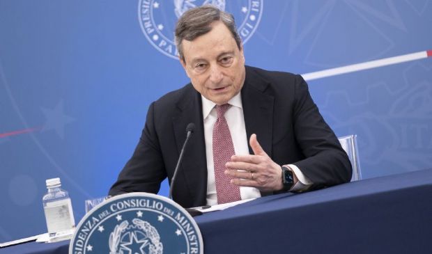 Draghi e lo stop al gas russo: “L’embargo ora non è sul tavolo”