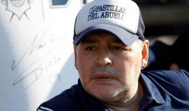 Maradona, oggi all’asta i suoi beni: da 50 a 900 mila dollari