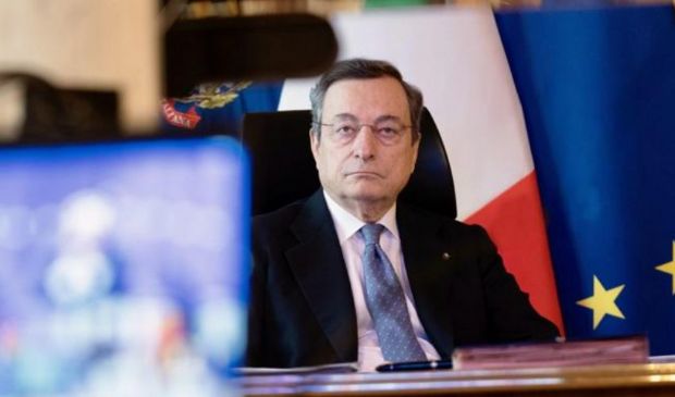 “Politico” incorona Mario Draghi: “È l’uomo più potente d’Europa”