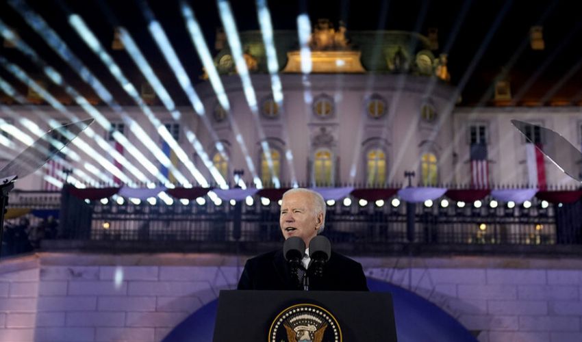 Biden a Varsavia rafforza il sostegno all’Ucraina di Occidente-Nato