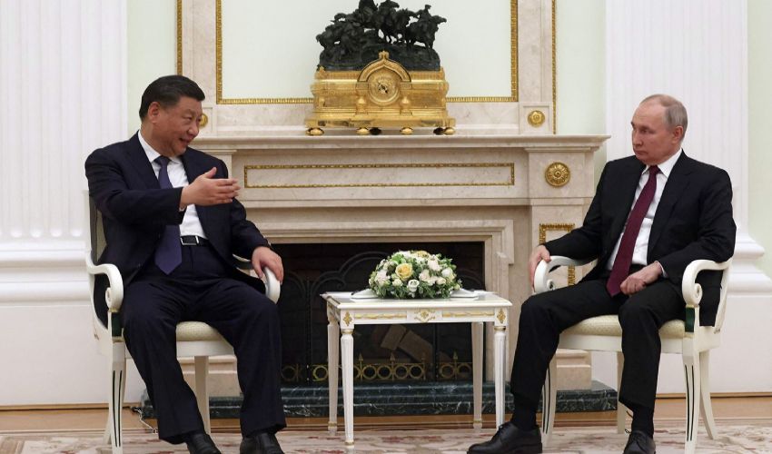 La pax cinese piace a Putin ma non all’Occidente. Usa: non fidatevi