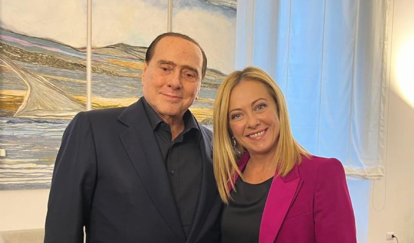 Meloni-Berlusconi: torna il sereno. La lista dei possibili ministri
