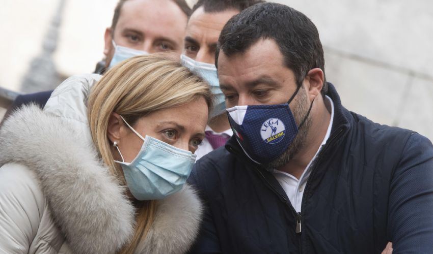 Salvini e Meloni al Colle. Intanto la nuova fase di Conte non decolla