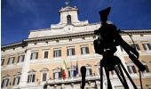 È scontro tra Italia Viva e grillini su giustizia e prescrizione