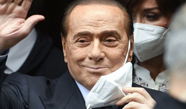 Berlusconi, sesto giorno di ricovero: una Pasquetta a riposo