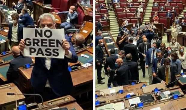 Green Pass, bagarre alla Camera: Fratelli d’Italia occupa l’Aula