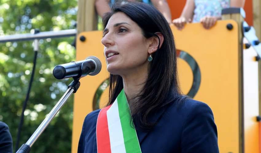 Virginia Raggi si ricandida a sindaco di Roma per il secondo mandato