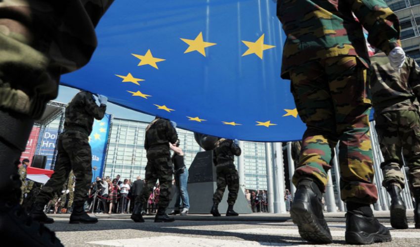 Crisi ucraina, a che punto è la politica di difesa comune dell’Ue