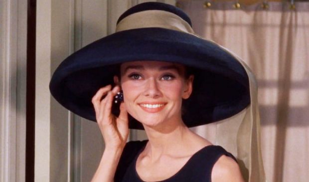 La nipote di Audrey Hepburn si perde in Versilia: ritrovata a Camaiore