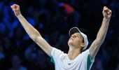 Sinner, il trionfo sul “maestro”: batte Djokovic e fa impazzire Torino
