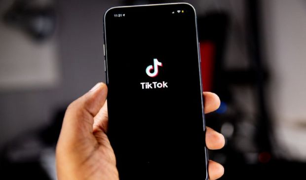 TikTok, novità per profili degli utenti under 16: ecco cosa cambia
