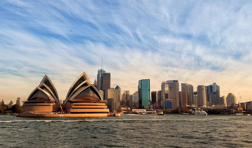 Australia, vietati i viaggi in entrata e uscita fino al 2022