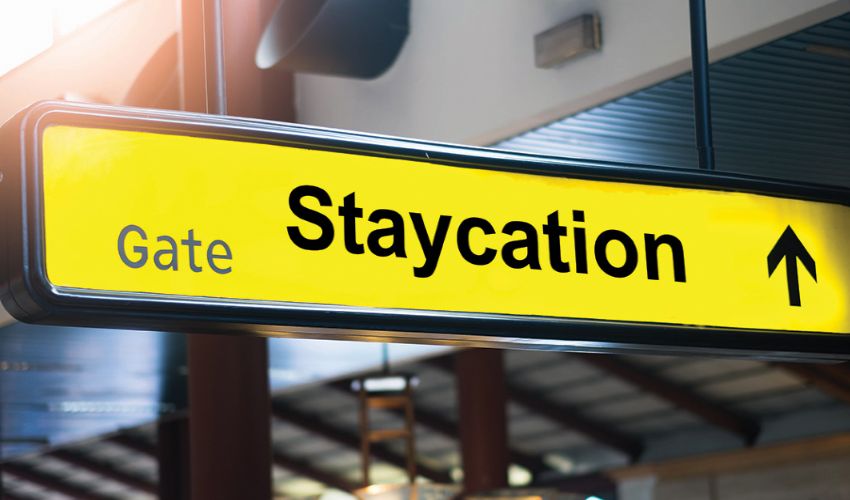 Staycation, la vacanza perfetta (e di tendenza) nella tua città 