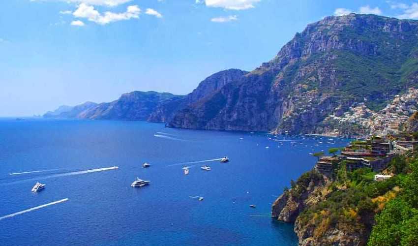 Tour costiera Amalfitana 2020: tappe, cosa vedere da Positano a Vietri